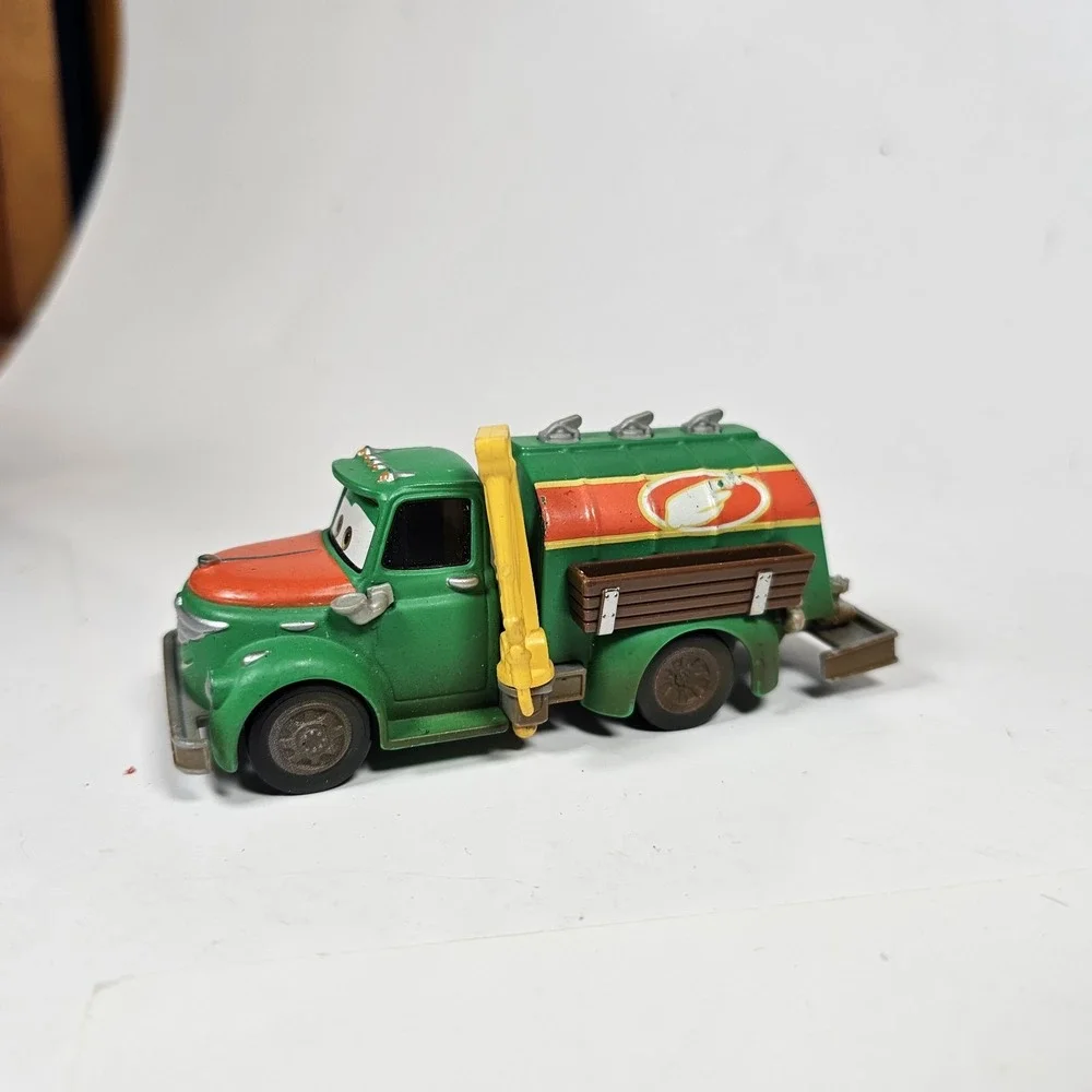 Mattel Disney Planes Chug Diecast Deluxe 1:55
